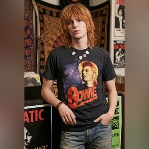 Graphic Black T-Shirt Ziggy Stardust David Bowie